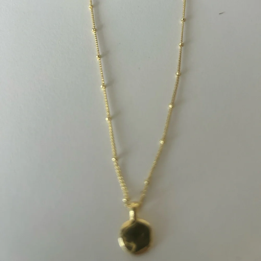 Gorjana Shorebreak Necklace - 18K Gold Plated Brass - 16” - Picture 7 of 8